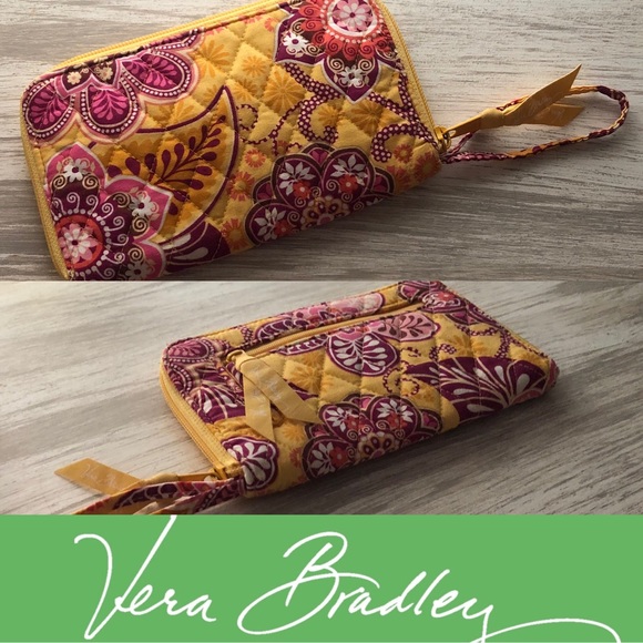 Vera Bradley Handbags - 🚨SOLD🚨Vera Bradley Large Clutch, Wallet.